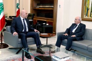 رئيس الجمهورية بحث مع الرئيس بري الاوضاع في الجنوب واطلعه على نتائج زيارته الى الرياض وعلى اجواء “قمة فلسطين” في القاهرة رئيس الجمهورية بحث مع الرئيس بري الاوضاع في الجنوب واطلعه على نتائج زيارته الى الرياض وعلى اجواء “قمة فلسطين” في القاهرة