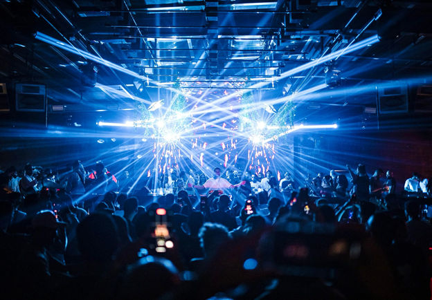 DJ Nazir: From Dental Practice to Dance Floors Worldwide—A Journey of Musical Mastery DJ Nazir: From Dental Practice to Dance Floors Worldwide—A Journey of Musical Mastery