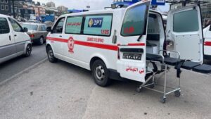 انحراف فان واصطدامه بكشك على أوتوستراد حالات يؤدي إلى إصابات انحراف فان واصطدامه بكشك على أوتوستراد حالات يؤدي إلى إصابات