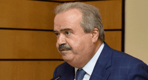 وزير المالية ياسين جابر يحدد دقائق تطبيق قانون الضرائب الجديد وتعليق المهل القانونية وزير المالية ياسين جابر يحدد دقائق تطبيق قانون الضرائب الجديد وتعليق المهل القانونية