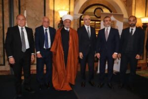 مفتي الجمهورية يرعى إفطار اتحاد جمعيات العائلات البيروتية ويدعو لتعزيز الوحدة ودعم أبناء العاصمة مفتي الجمهورية يرعى إفطار اتحاد جمعيات العائلات البيروتية ويدعو لتعزيز الوحدة ودعم أبناء العاصمة