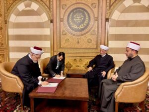 دولة قطر تدعم استكمال بناء مسجد الإمام الشافعي في بيروت دولة قطر تدعم استكمال بناء مسجد الإمام الشافعي في بيروت
