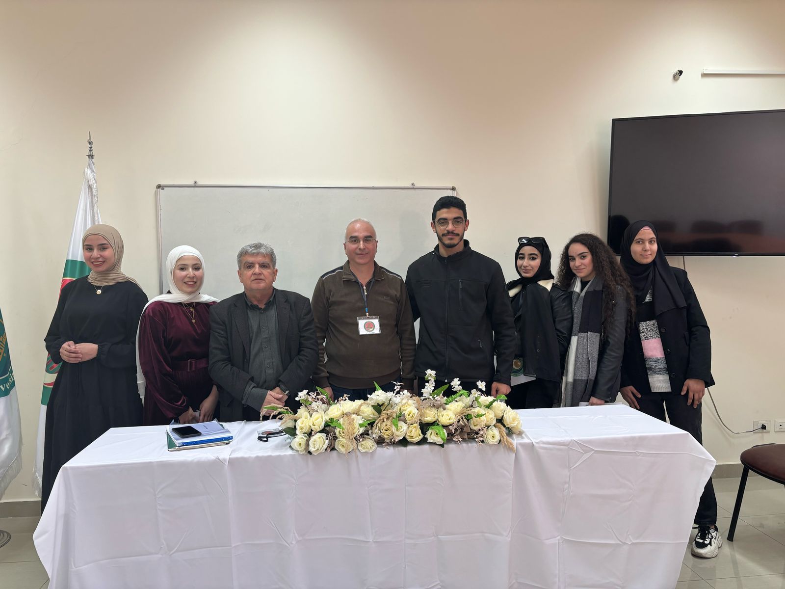 سامر زعيتر ضيف طلاب كلية الإعلام في جامعة الجنان – صيدا سامر زعيتر ضيف طلاب كلية الإعلام في جامعة الجنان – صيدا
