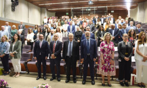 مؤتمر في الجامعة الأميركية في بيروت يستكشف سُبُلَ استعادة الثقة المالية بلبنان (خبر صحفي – مؤتمر في الجامعة الجديدة في بيروت يستكشف سُبُلَ الثقة المالية بلبنان