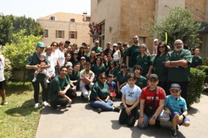 المركز الطبي للجامعة اللبنانية الأميركية – مستشفى سان جون يشارك مع “الينبوع” في المسيرة السنوية