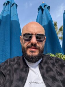 بعد شمس الزناتي … ريمون رمسيس يشتري حقوق عصابة حمادة وتوتو بعد شمس الزناتي … ريمون رمسيس يشتري حقوق عصابة حمادة وتوتو